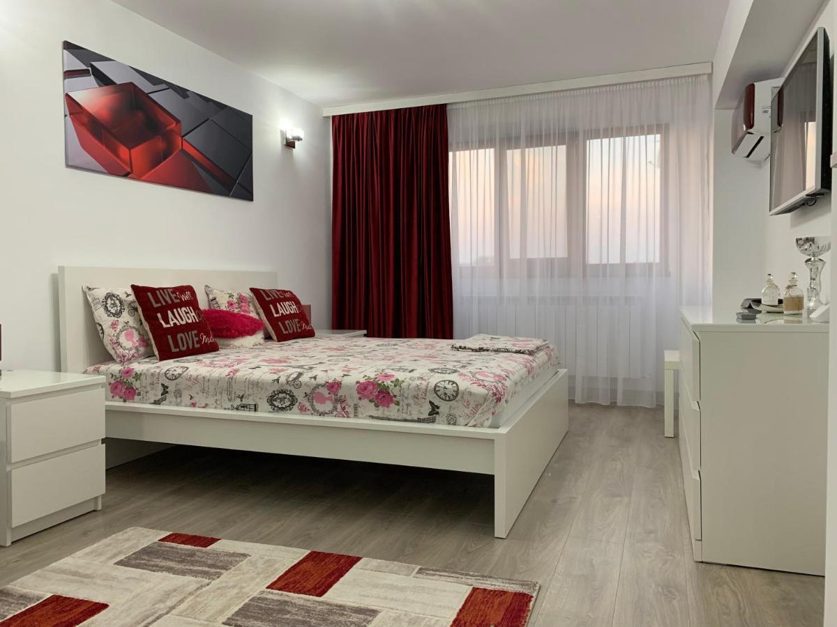 Galaţi Mery Apartment מראה חיצוני תמונה