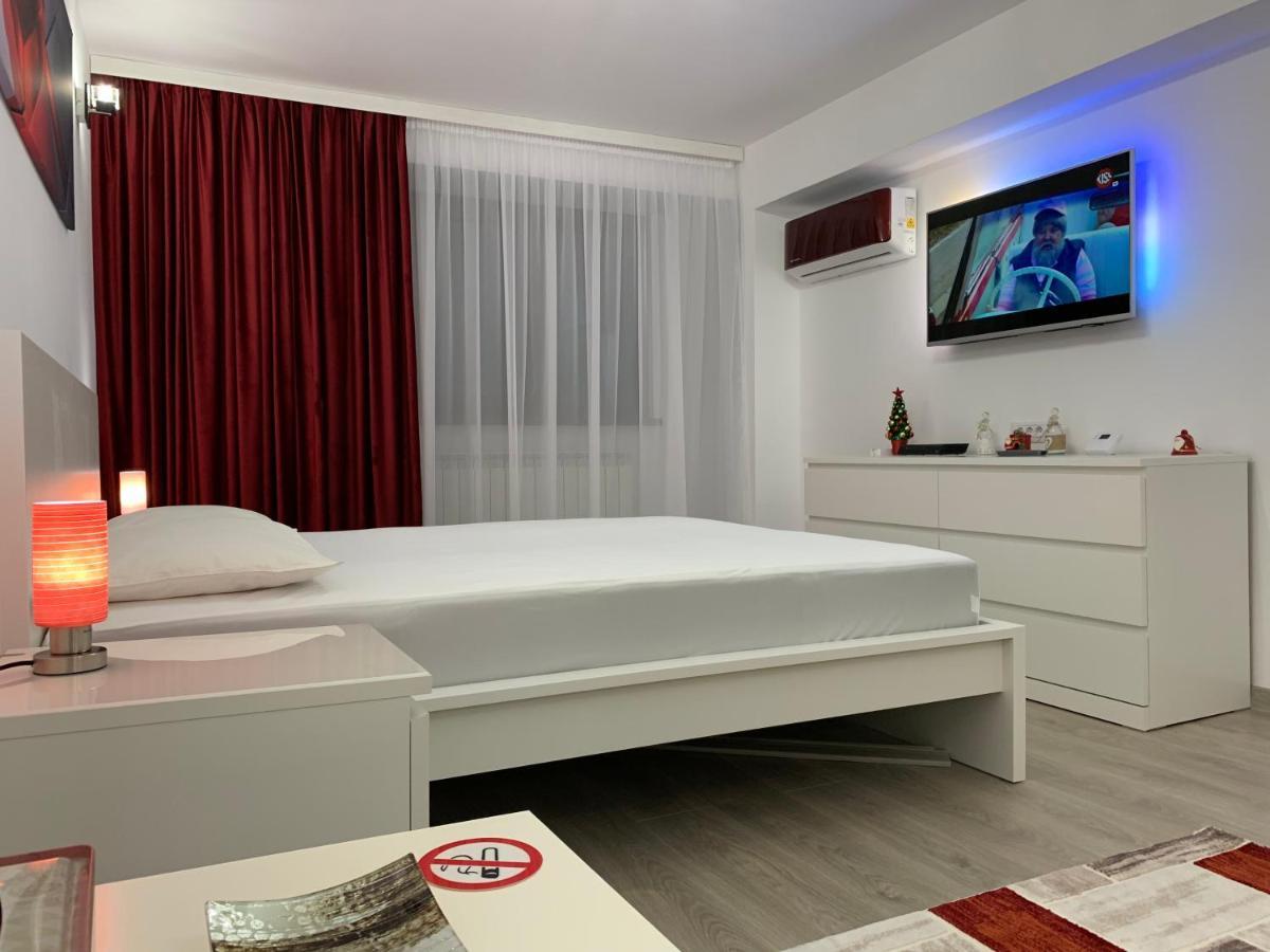 Galaţi Mery Apartment מראה חיצוני תמונה