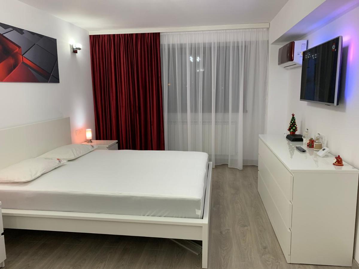 Galaţi Mery Apartment מראה חיצוני תמונה