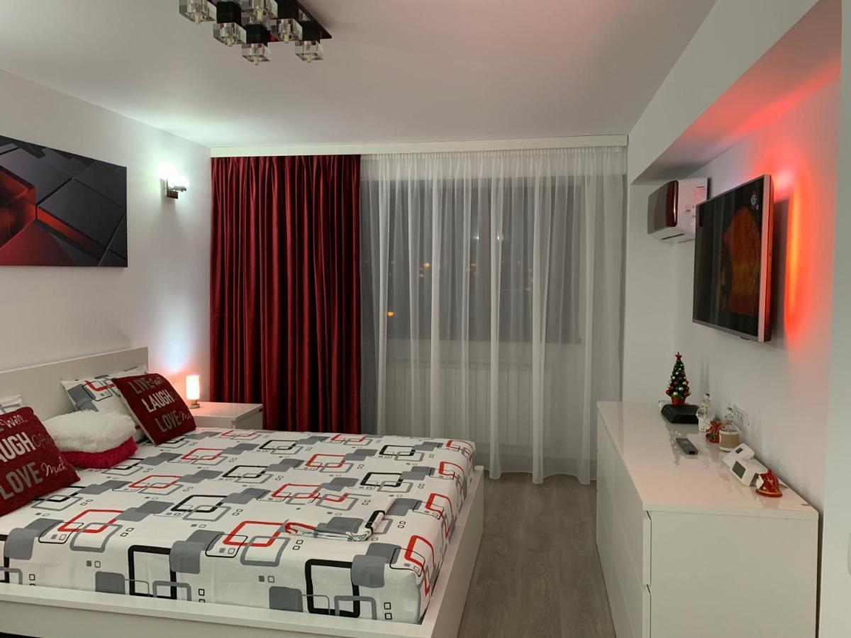 Galaţi Mery Apartment מראה חיצוני תמונה