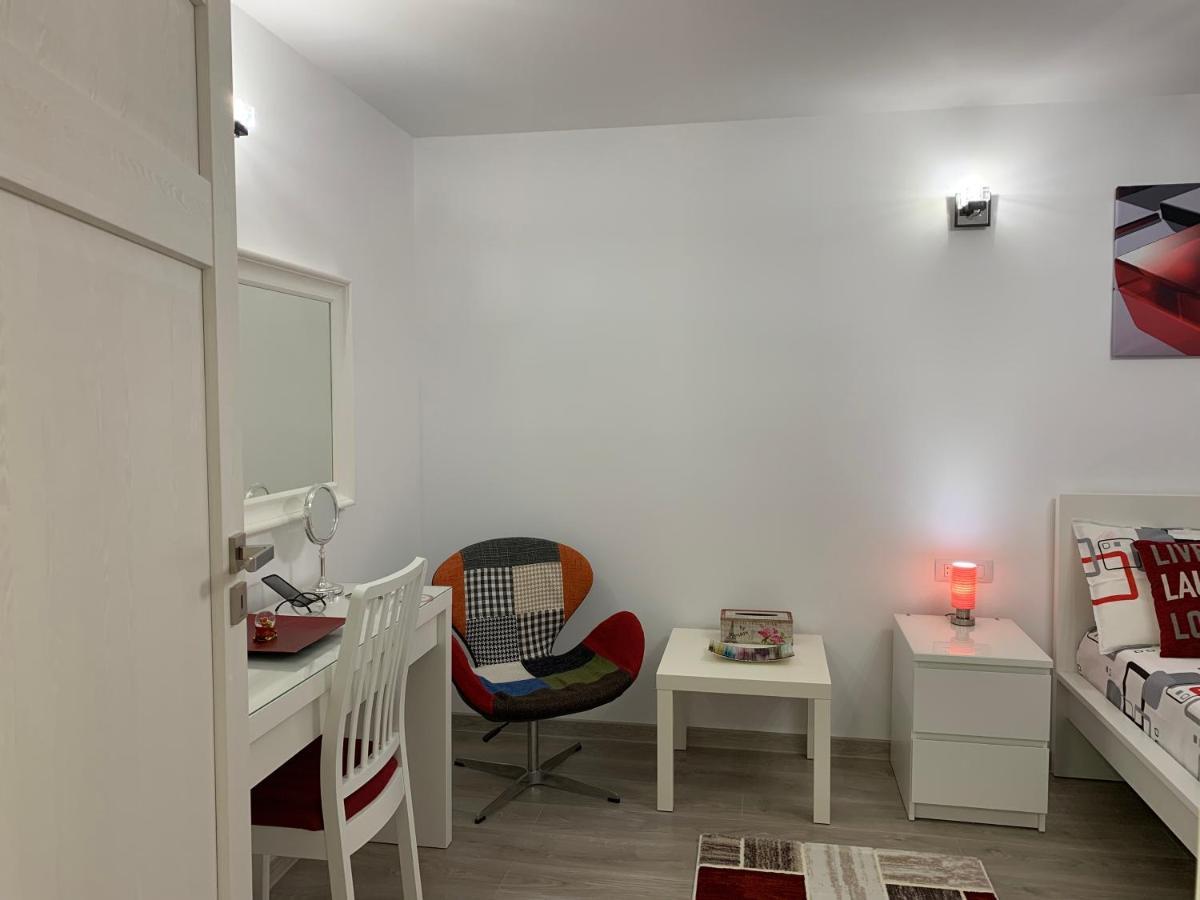 Galaţi Mery Apartment מראה חיצוני תמונה