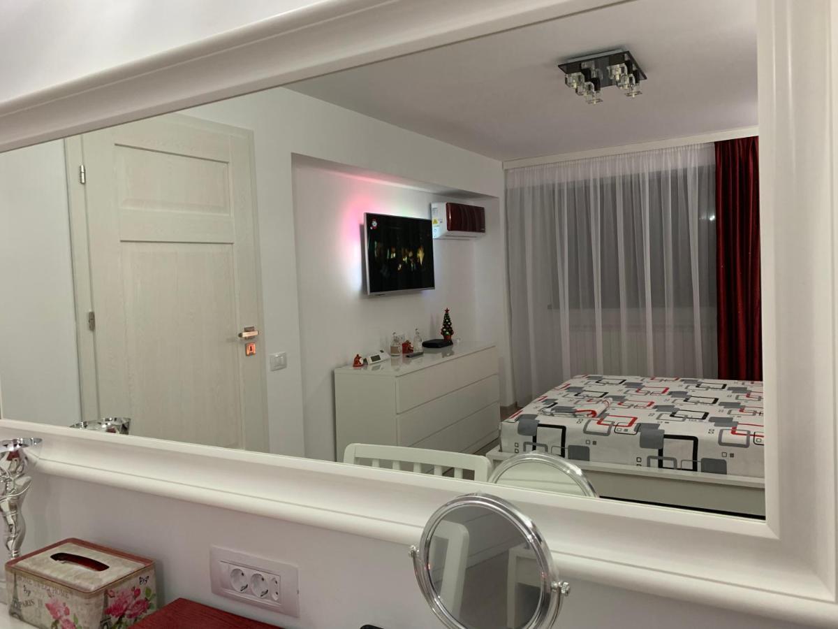 Galaţi Mery Apartment מראה חיצוני תמונה