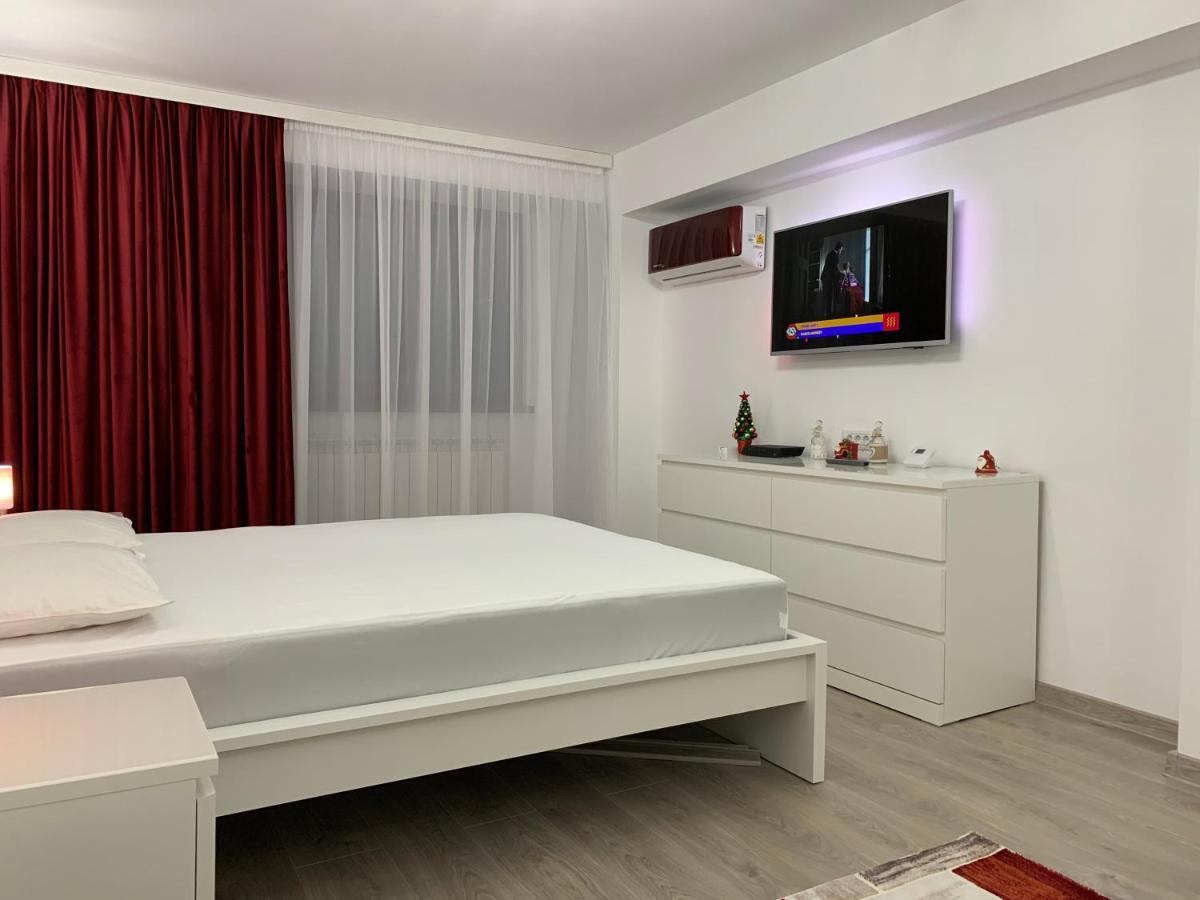 Galaţi Mery Apartment מראה חיצוני תמונה