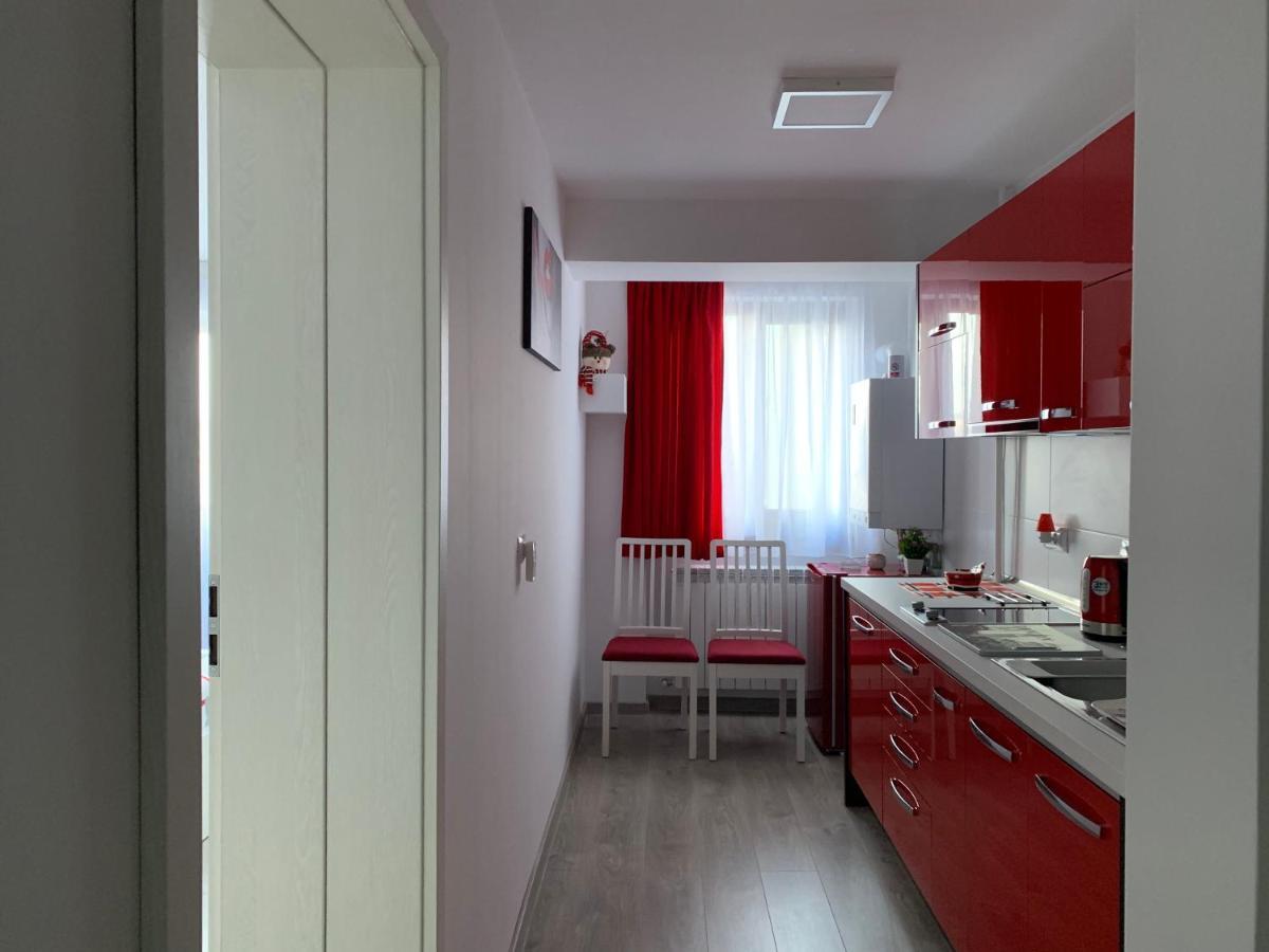 Galaţi Mery Apartment מראה חיצוני תמונה